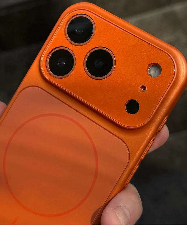 Solar Flare MagSafe Case