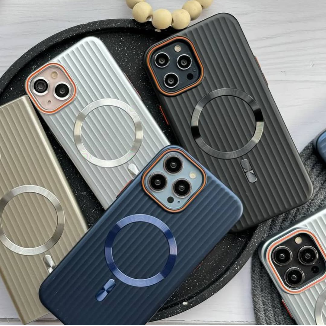 Premium AeroFLex Case – Phonecloth.pk