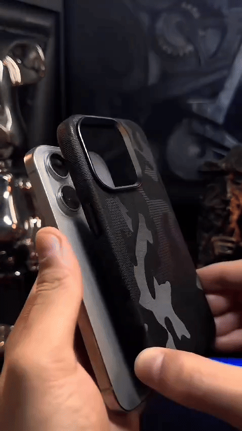 Original Microfiber Camouflage Magsafe Case